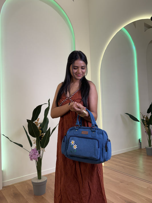 Daisy twinkle duffle bag